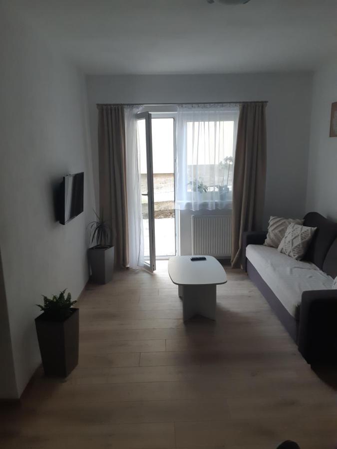 Vilka Cachtice Apartment Bagian luar foto
