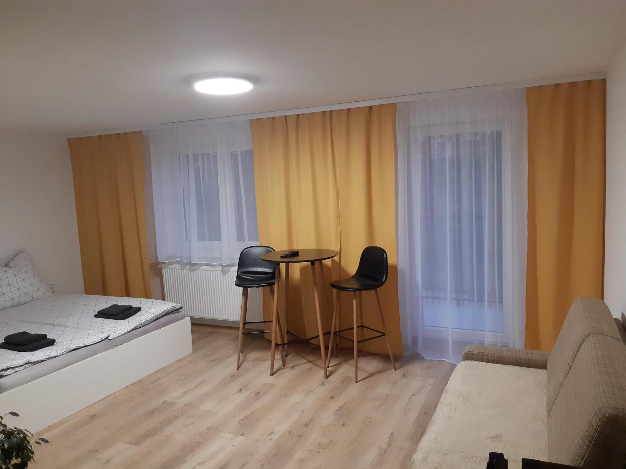 Vilka Cachtice Apartment Bagian luar foto