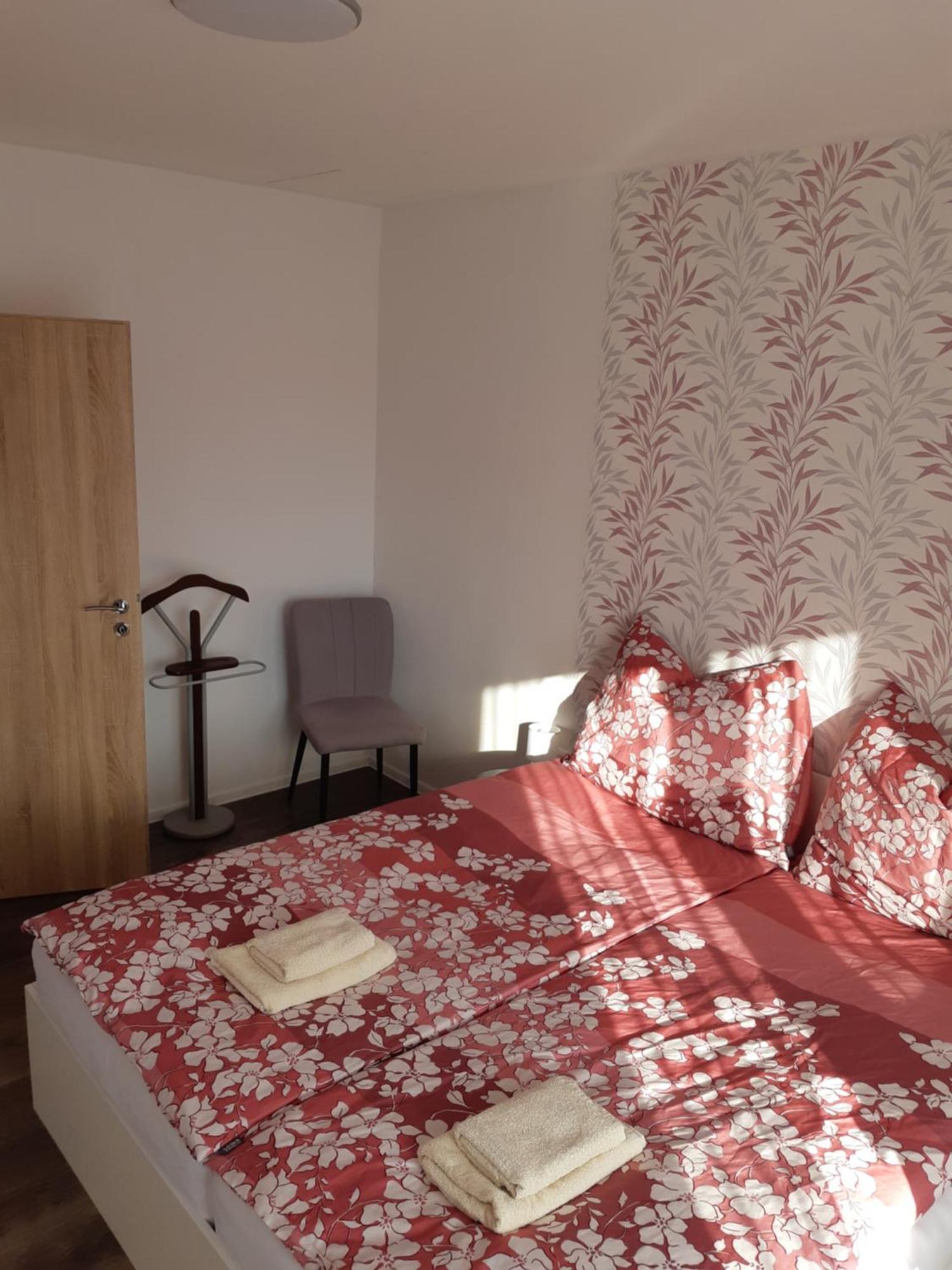 Vilka Cachtice Apartment Bagian luar foto