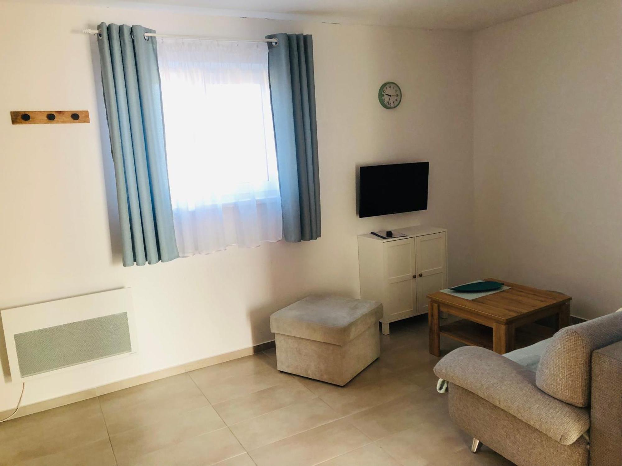 Vilka Cachtice Apartment Bagian luar foto